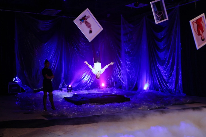 Vntm all stars nam trung đuổi võ hoàng yến ra khỏi set chụp ảnh